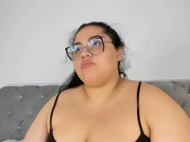 Live sex webcam photo for Chantalbbw23 #290379839