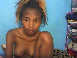 Live sex webcam photo for chanyah #223400872