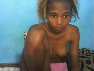 Live sex webcam photo for chanyah #223402372