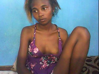 Live sex webcam photo for chanyah #223405577