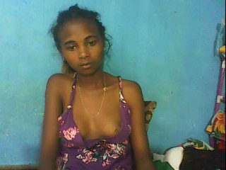 Live sex webcam photo for chanyah #223884750