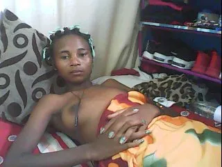 Live sex webcam photo for chanyah #227225628