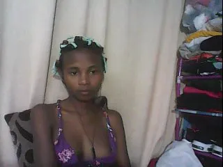 Live sex webcam photo for chanyah #227230828