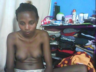 Live sex webcam photo for chanyah #228037328