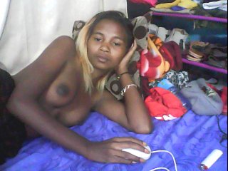 Live sex webcam photo for chanyah #228678978