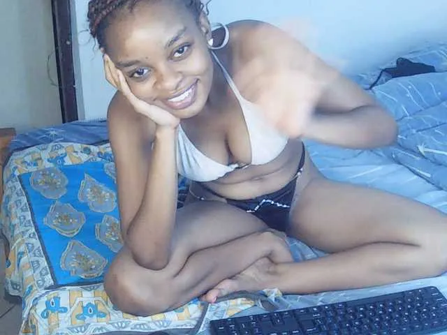 Live sex webcam photo for Charish #293917214