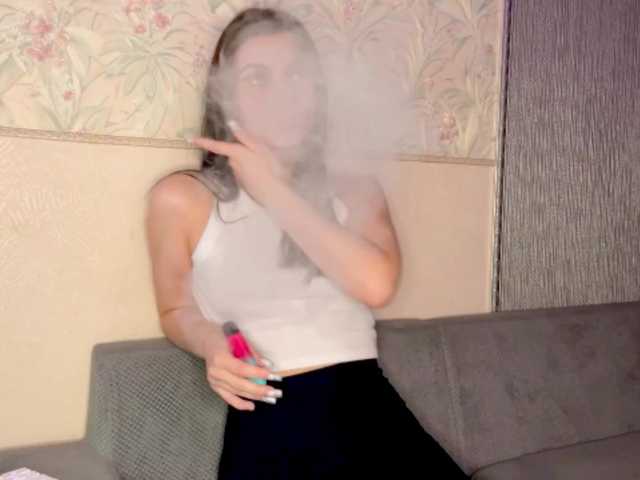 Live sex webcam photo for CharlieSmitch #276892073