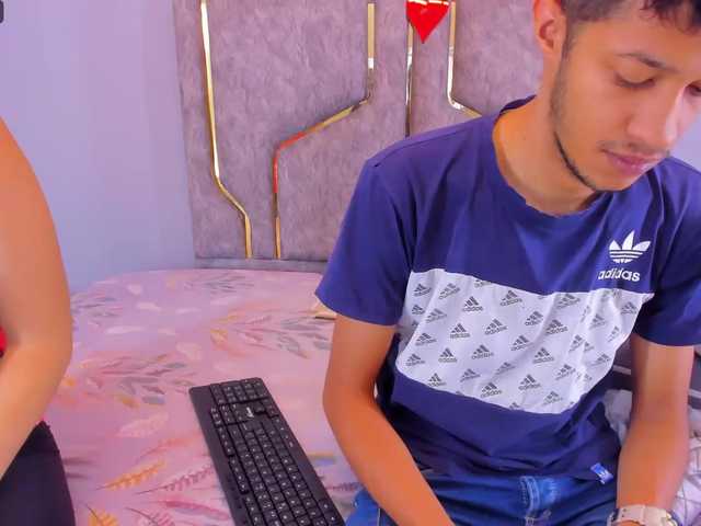 Live sex webcam photo for Charlieytracy #275597797