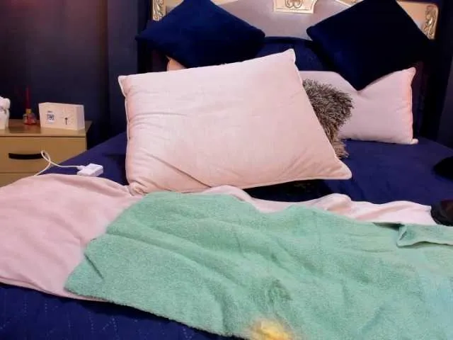 Live sex webcam photo for CharloteBaker #273588301
