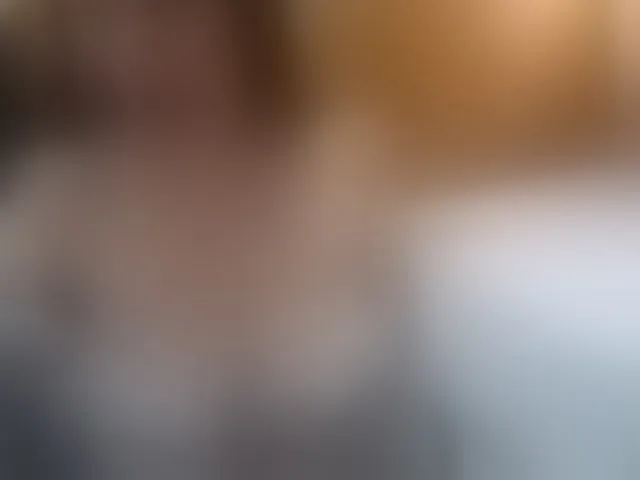 Live sex webcam photo for Charlotemple5 #293705527