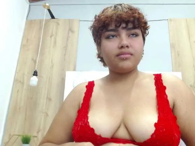 Live sex webcam photo for Charlotte-Joestar #276872094