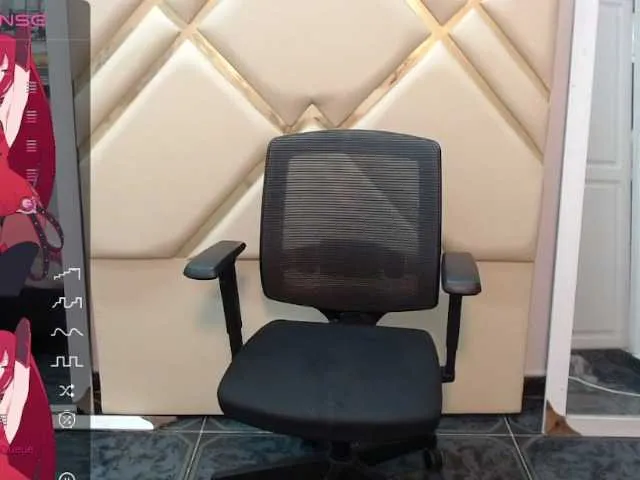 Live sex webcam photo for Charlotte-Joestar #277599992