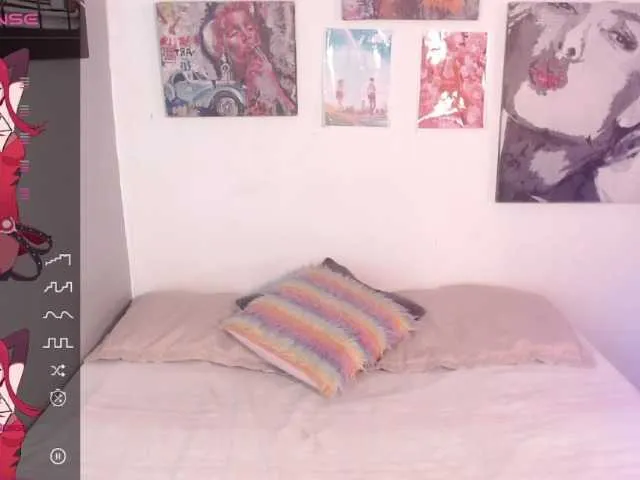 Live sex webcam photo for Charlotte-Joestar #277749237