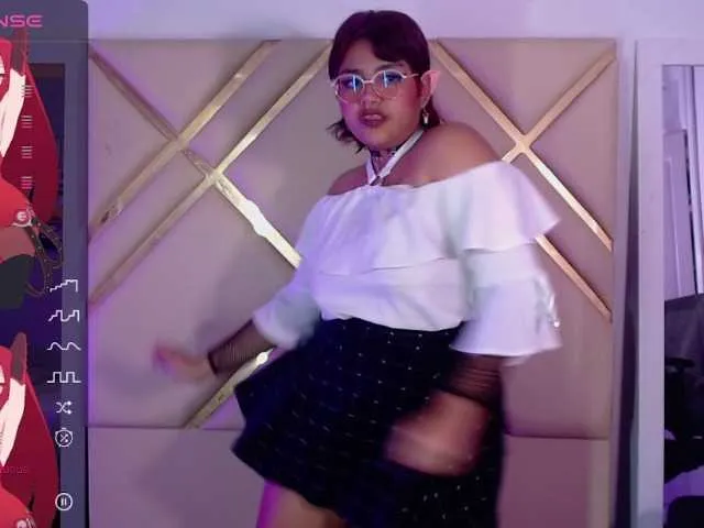 Live sex webcam photo for Charlotte-Joestar #277755985