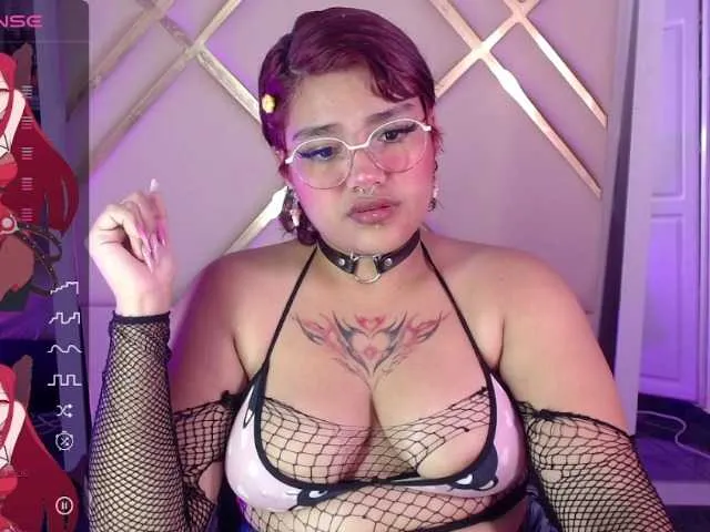 Live sex webcam photo for Charlotte-Joestar #277775235