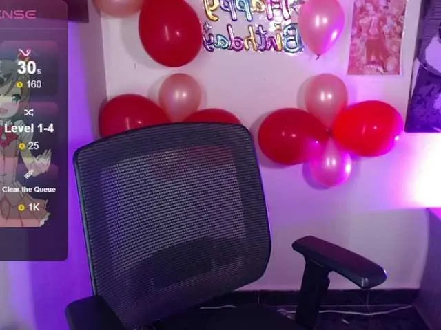 Live sex webcam photo for Charlotte-Joestar #277968256