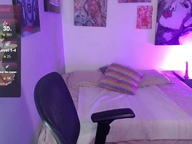 Live sex webcam photo for Charlotte-Joestar #278099497