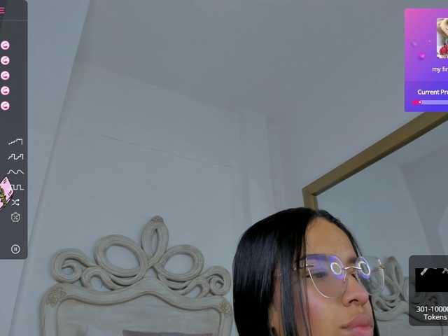 Live sex webcam photo for Charlotte-Jon #276241378