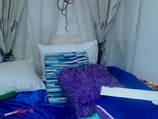 Live sex webcam photo for Charlotte-Lin #204427263