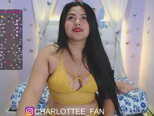 Live sex webcam photo for Charlotte-Lin #272901977