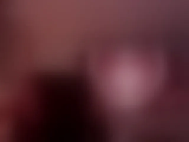Live sex webcam photo for Charlotte-greys #291936368