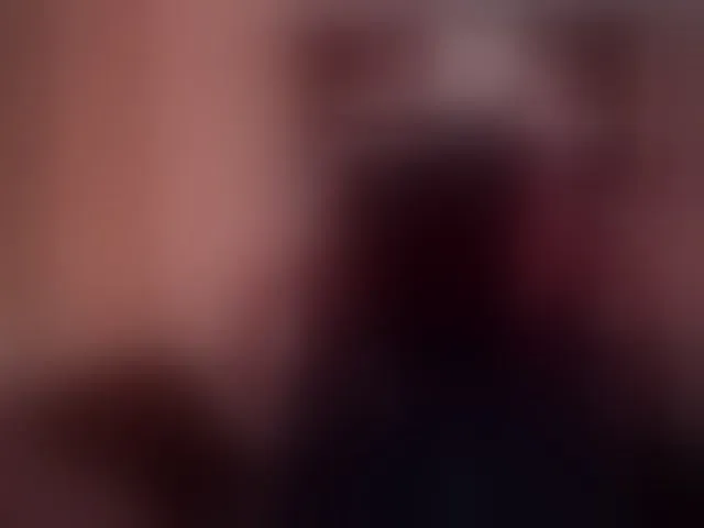 Live sex webcam photo for Charlotte-greys #292037773