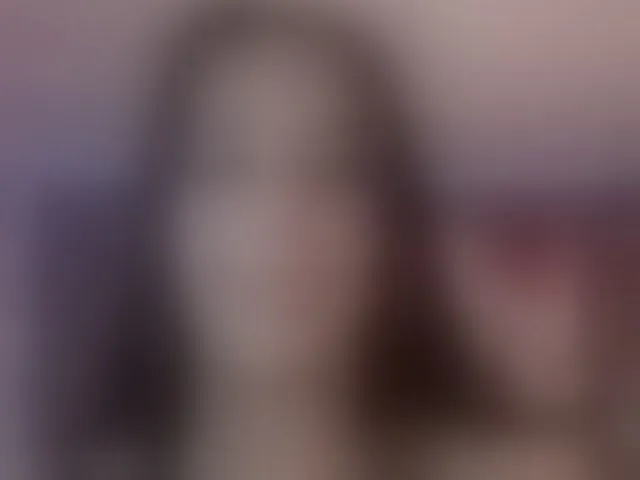 Live sex webcam photo for Charlotte-greys #292715907
