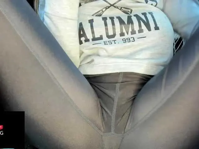 Live sex webcam photo for Charlotte-mwc #273069653