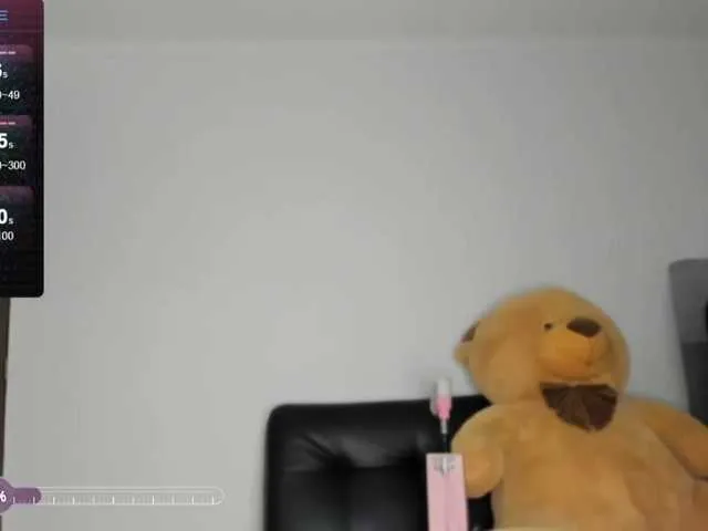 Live sex webcam photo for Charlotte-mwc #277063151