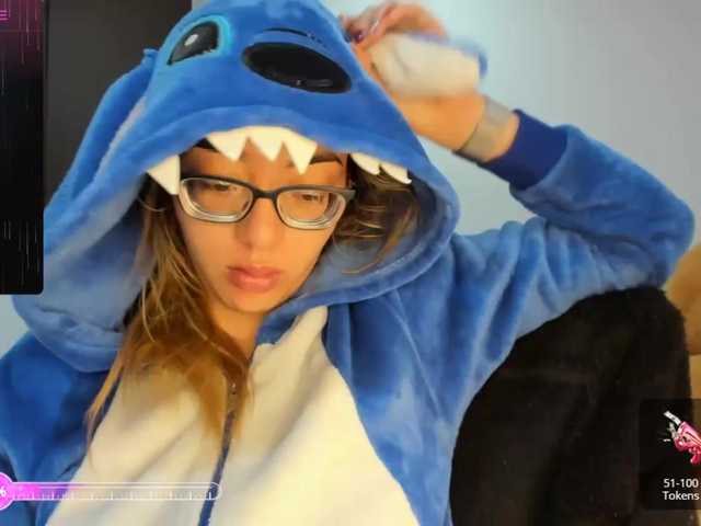 Live sex webcam photo for Charlotte-mwc #277216400