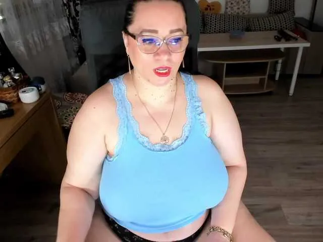 Live sex webcam photo for Charlotte4u #276136531