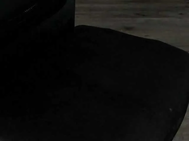 Live sex webcam photo for Charlotte4u #276580904
