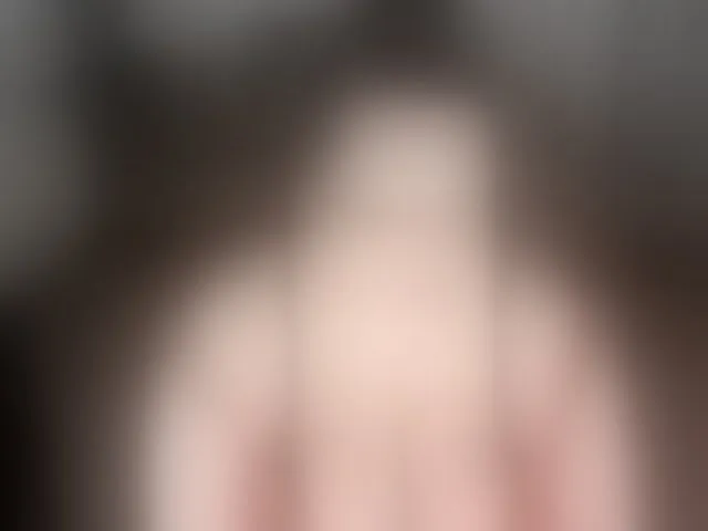 Live sex webcam photo for Charlotte4u #293700022