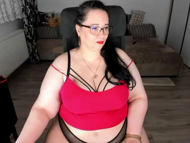 Live sex webcam photo for Charlotte4u #293720534