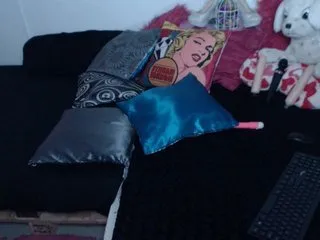 Live sex webcam photo for charlottehott #159677991
