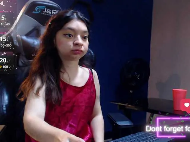 Live sex webcam photo for CharlotteMuller #291256532