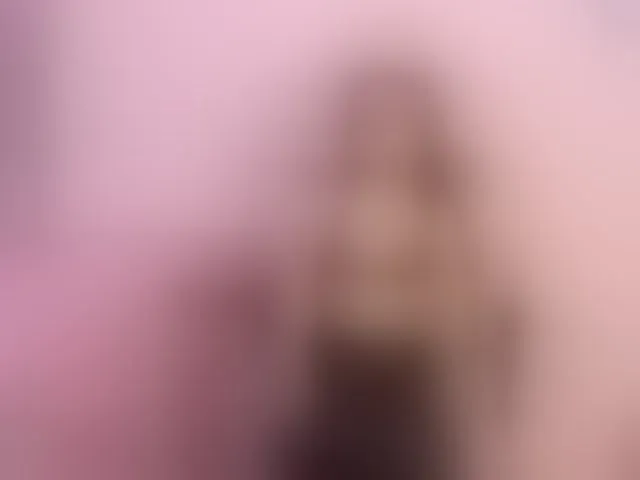 Live sex webcam photo for CharlotteMuller #292325071