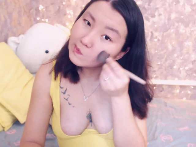 Live sex webcam photo for Charmerrr #271881351