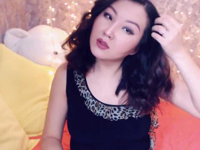 Live sex webcam photo for Charmerrr #271930162