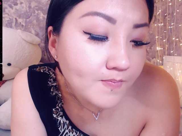 Live sex webcam photo for Charmerrr #272838294