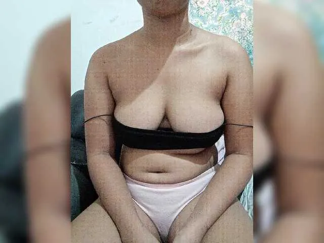 Live sex webcam photo for Charming-jessa #278162862