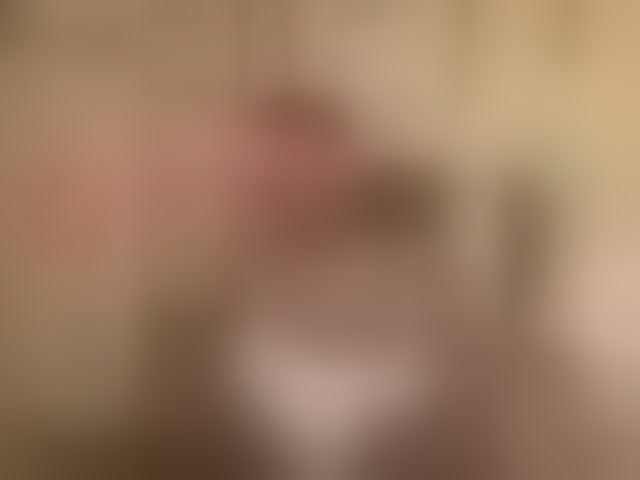 Live sex webcam photo for CharmingAura2 #294036819