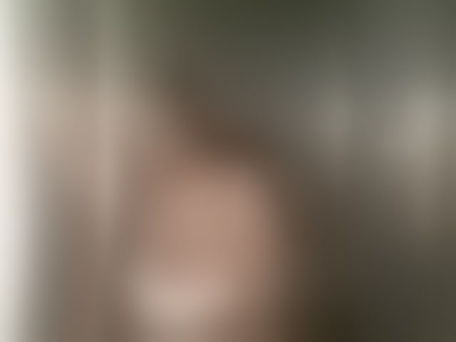 Live sex webcam photo for CharmingAura2 #294161223