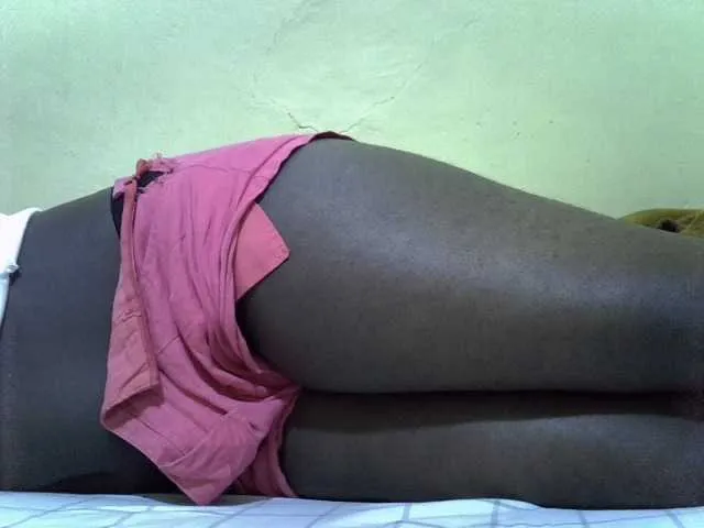 Live sex webcam photo for Charmingme #292352567