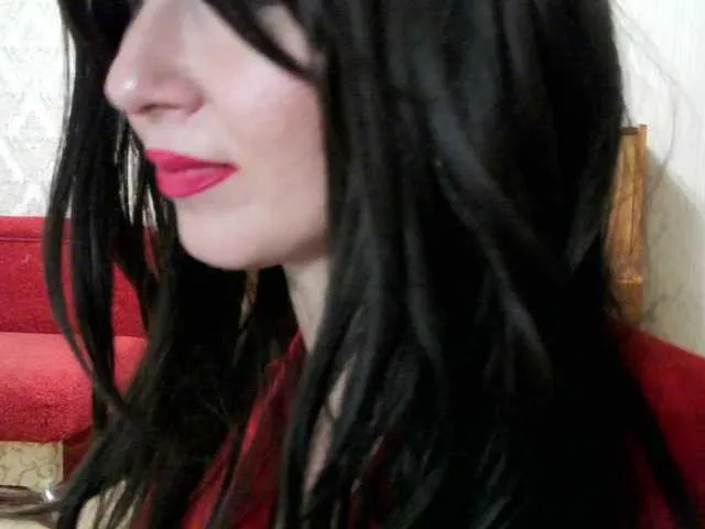 Live sex webcam photo for Charmingvenus11701 #290025907