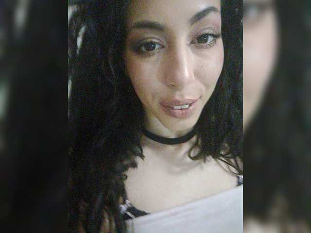 Live sex webcam photo for CheeKYgirl7 #271723111