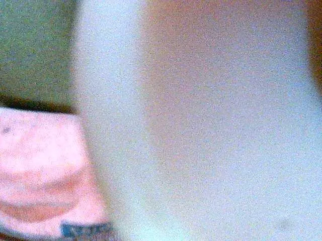 Live sex webcam photo for Chellah01 #291478409