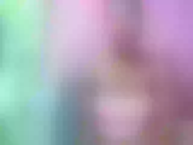Live sex webcam photo for Chellah01 #292211666