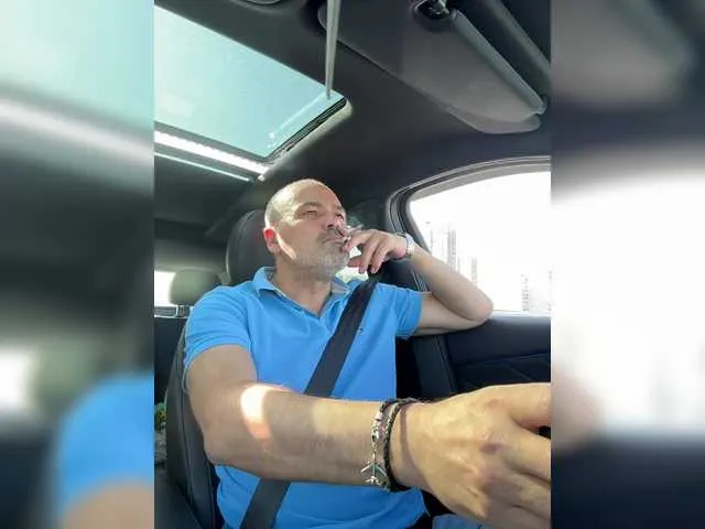 Live sex webcam photo for ChelovekChel #290919722