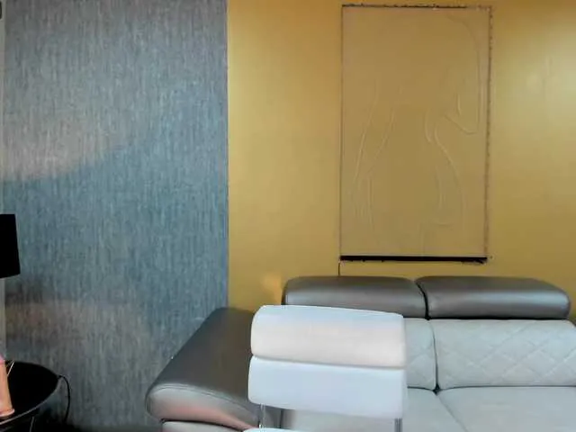 Live sex webcam photo for ChelseaMills #271901923